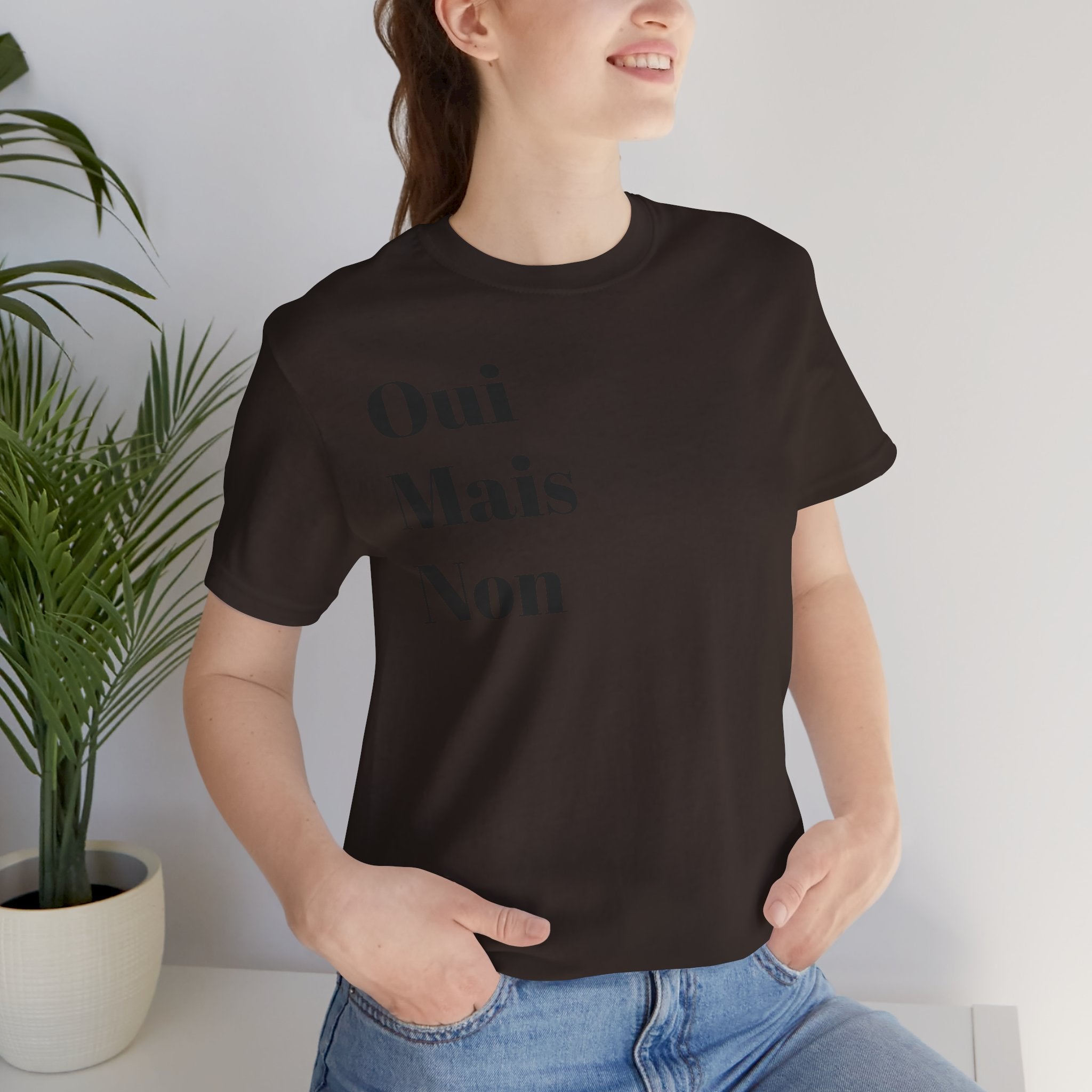 T-shirt graphique minimaliste chic