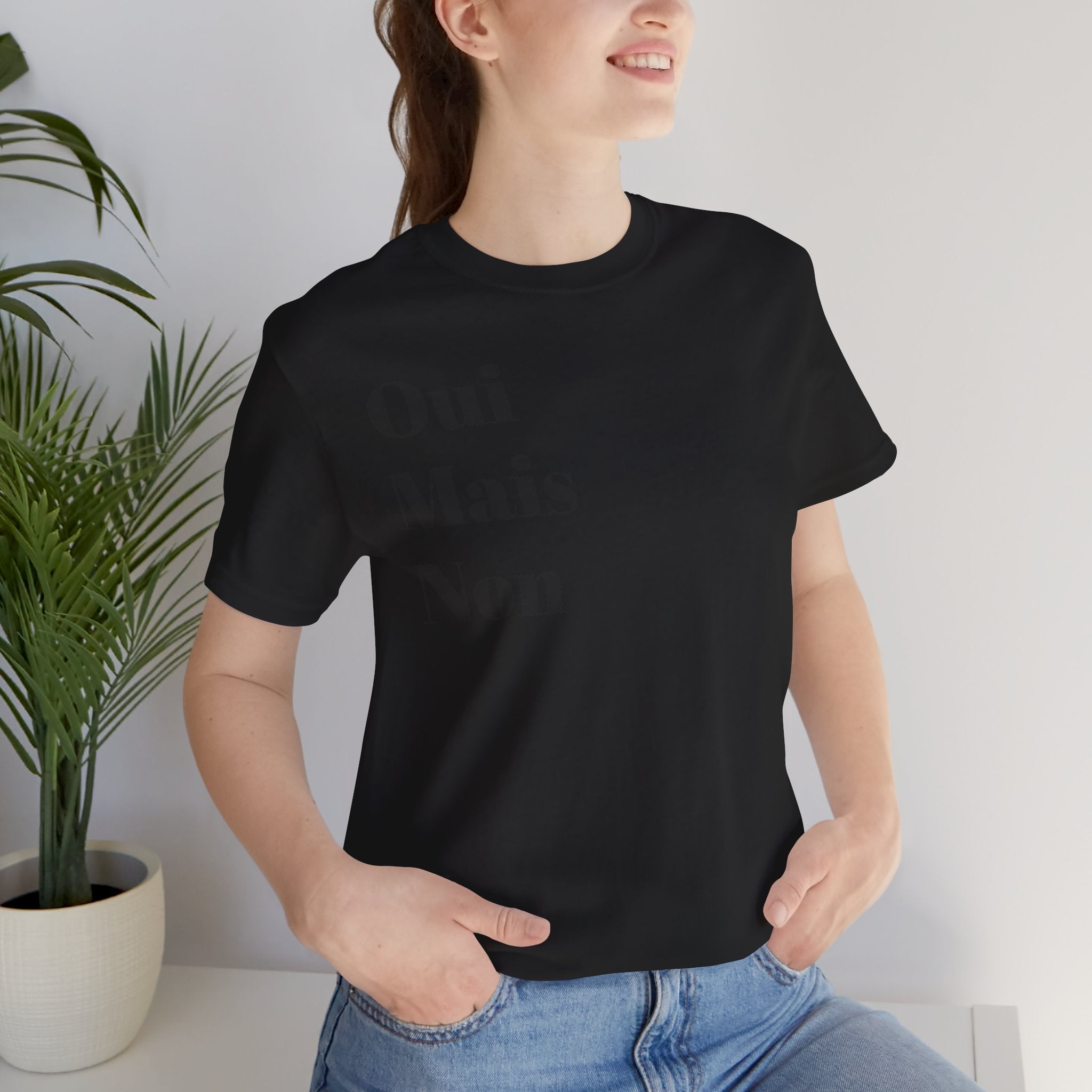 T-shirt graphique minimaliste chic